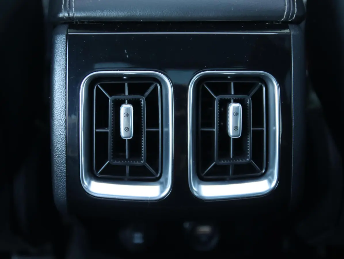 1.6 T-GDI Plug-in 265PK Hybrid 4WD ExecutiveLine 7persoons SOH 97%