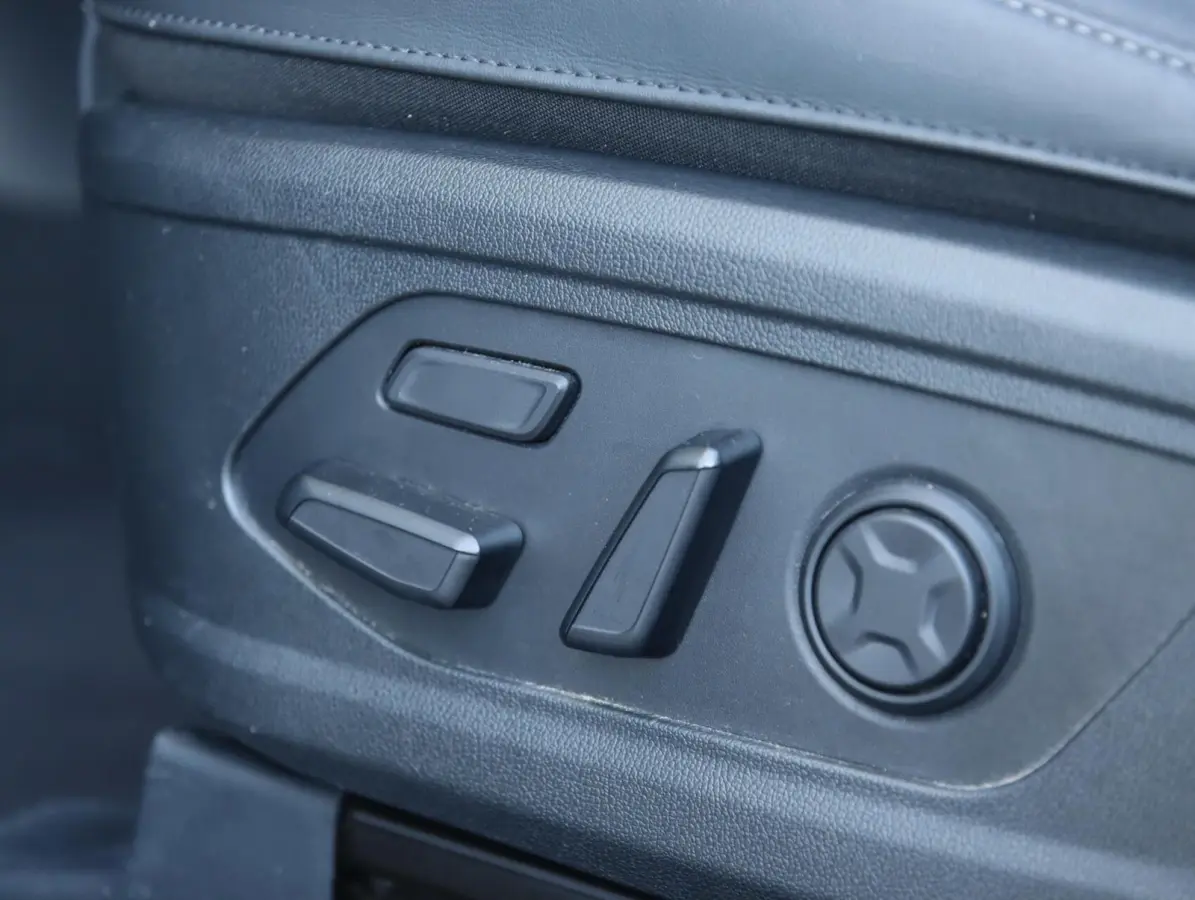 1.6 T-GDI Plug-in 265PK Hybrid 4WD ExecutiveLine 7persoons SOH 97%