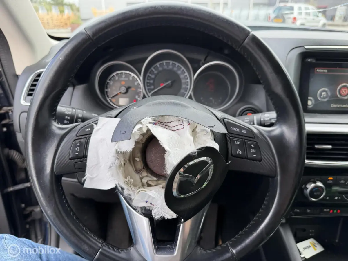 2.0 SkyActiv-G 165 S 2WD Schade!