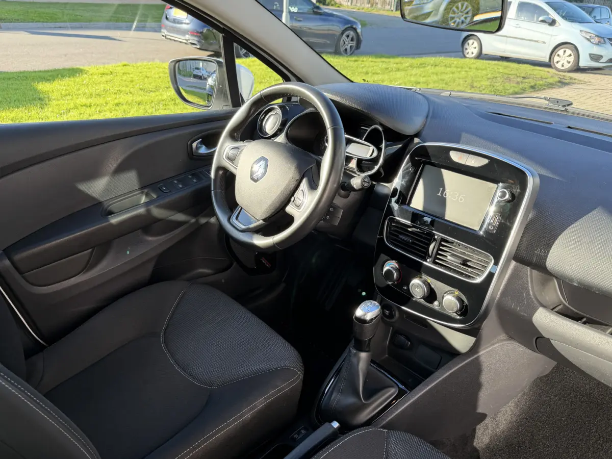 0.9 TCe Zen Apple Carplay