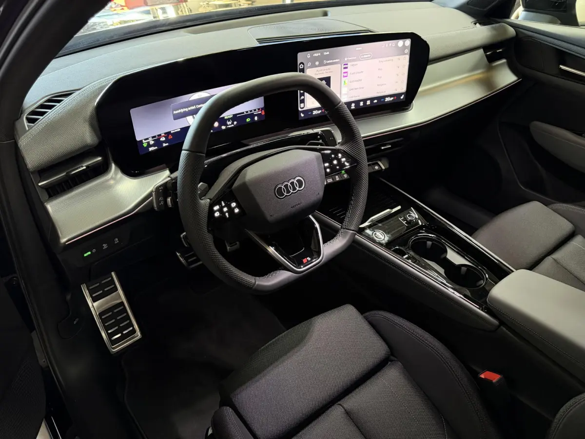 1.5 e-hybrid S edition | Pano | Stoelverw. | LED | ACC | 19 inch | Camera ( Vestiging - Nieuwegein )