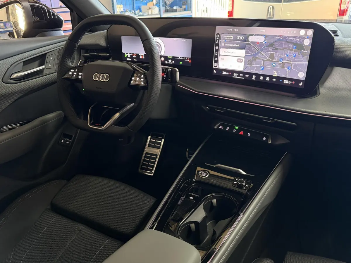 1.5 e-hybrid S edition | Pano | Stoelverw. | LED | ACC | 19 inch | Camera ( Vestiging - Nieuwegein )