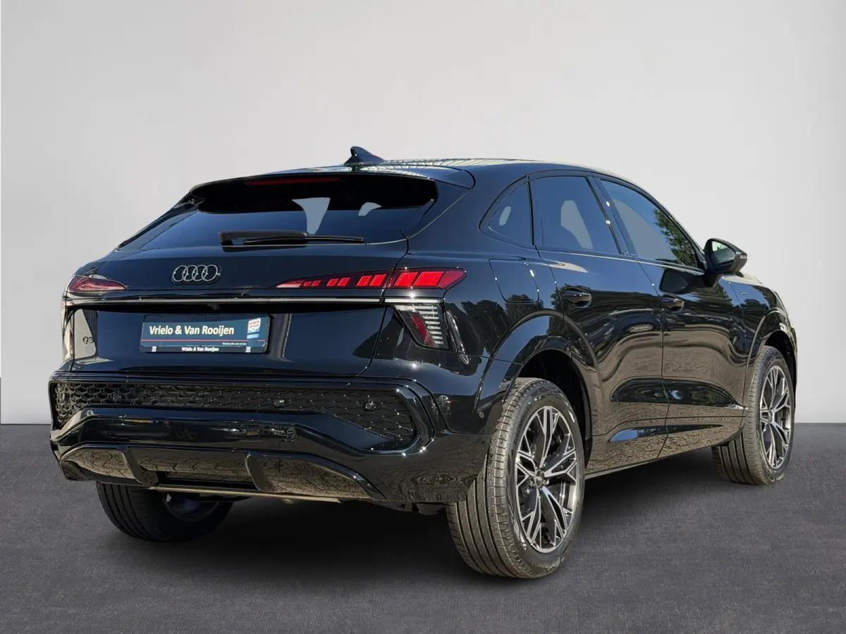 1.5 e-hybrid S edition | Pano | Stoelverw. | LED | ACC | 19 inch | Camera ( Vestiging - Nieuwegein )