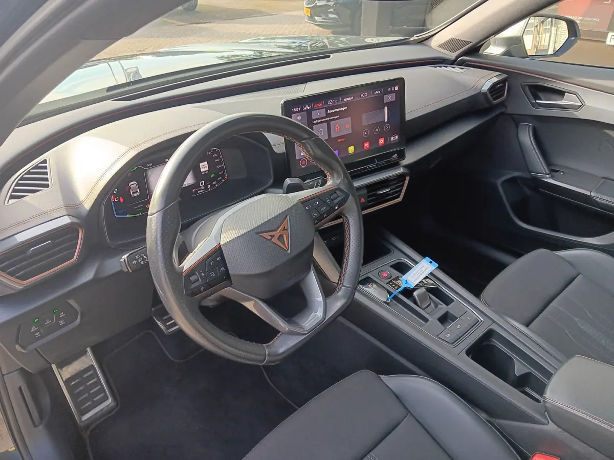 1.4 e-Hybrid VZ Copper Edition|ALLE OPTIES|MEMORY|PANO|WINTERPAKKET|NIEUWSTAAT