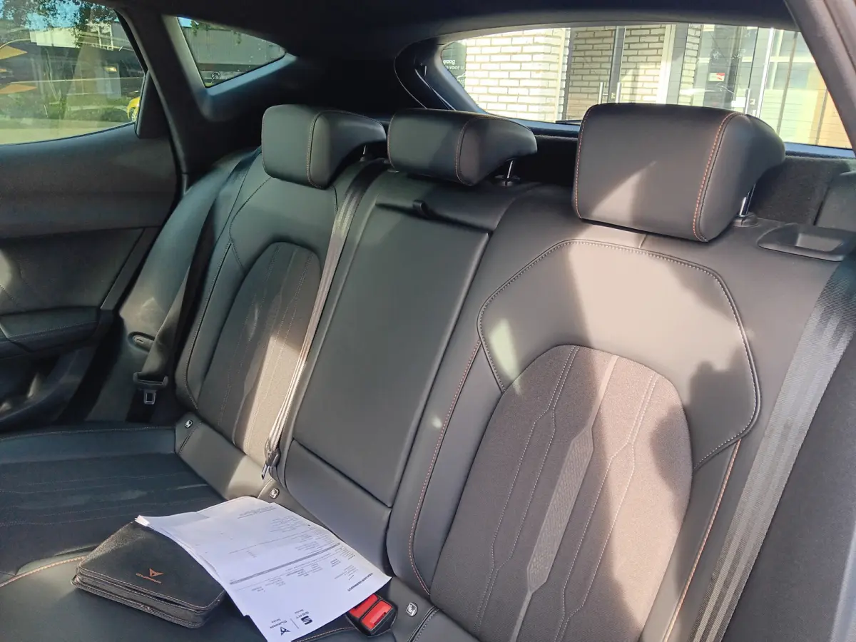 1.4 e-Hybrid VZ Copper Edition|ALLE OPTIES|MEMORY|PANO|WINTERPAKKET|NIEUWSTAAT