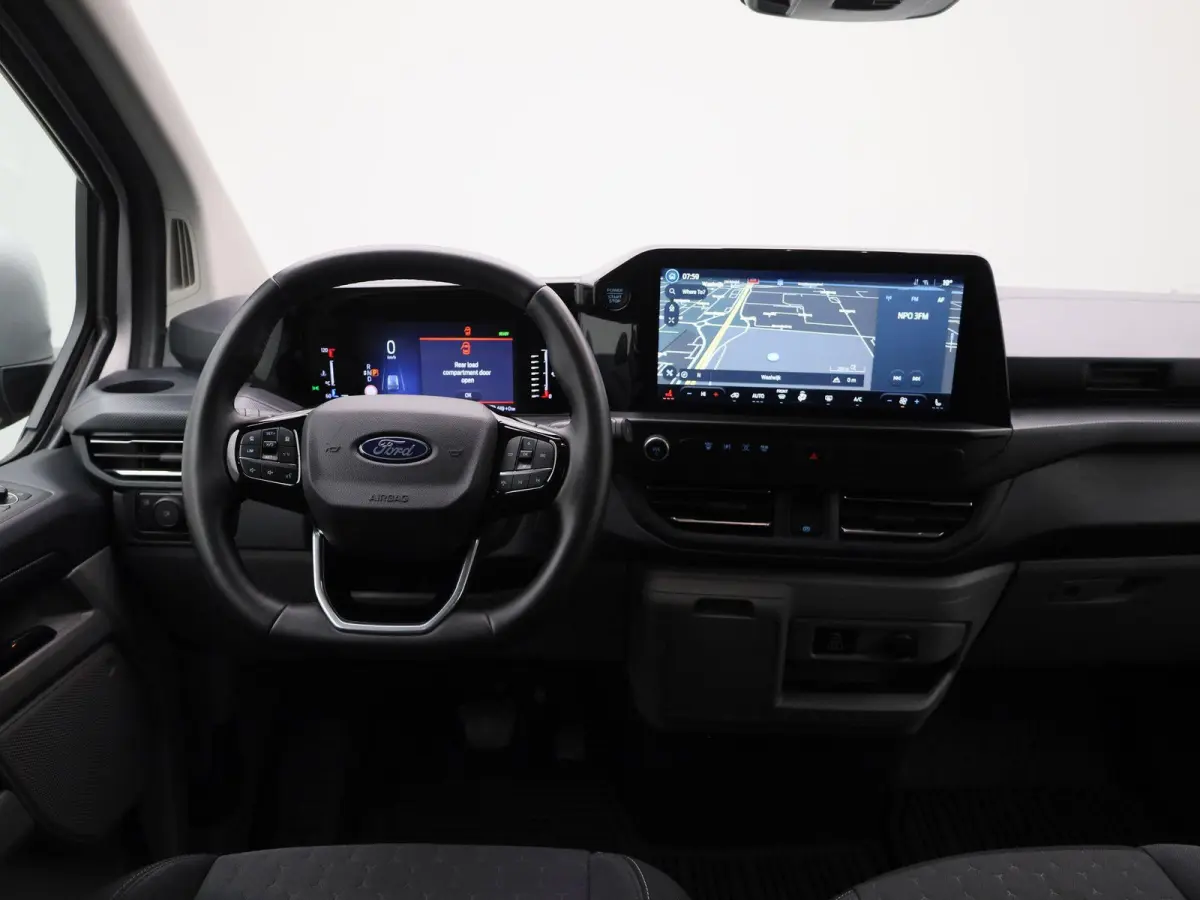 340 2.5 PHEV L2H1 Limited | Adaptieve Cruise Control | Stole-/stuurverwarming | Achteruitrijcamera | Lichtmetalen Velgen | Inklapbare Spiegels | VOL!