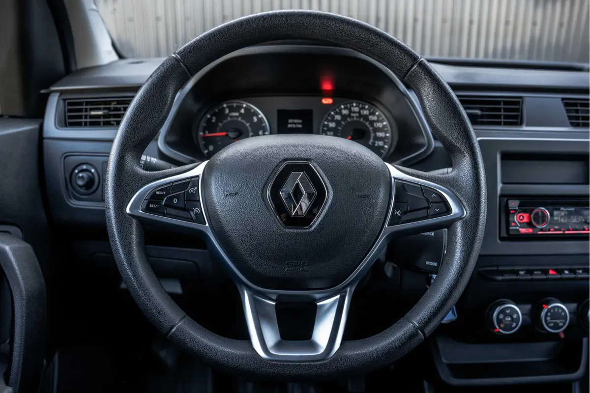 **1.5 Blue dCi 75 | Cruise | Airco**