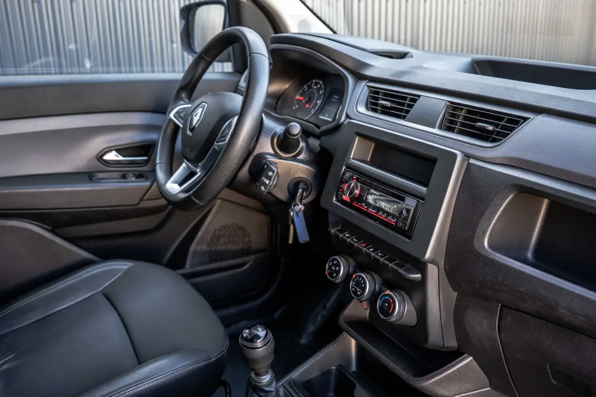**1.5 Blue dCi 75 | Cruise | Airco**
