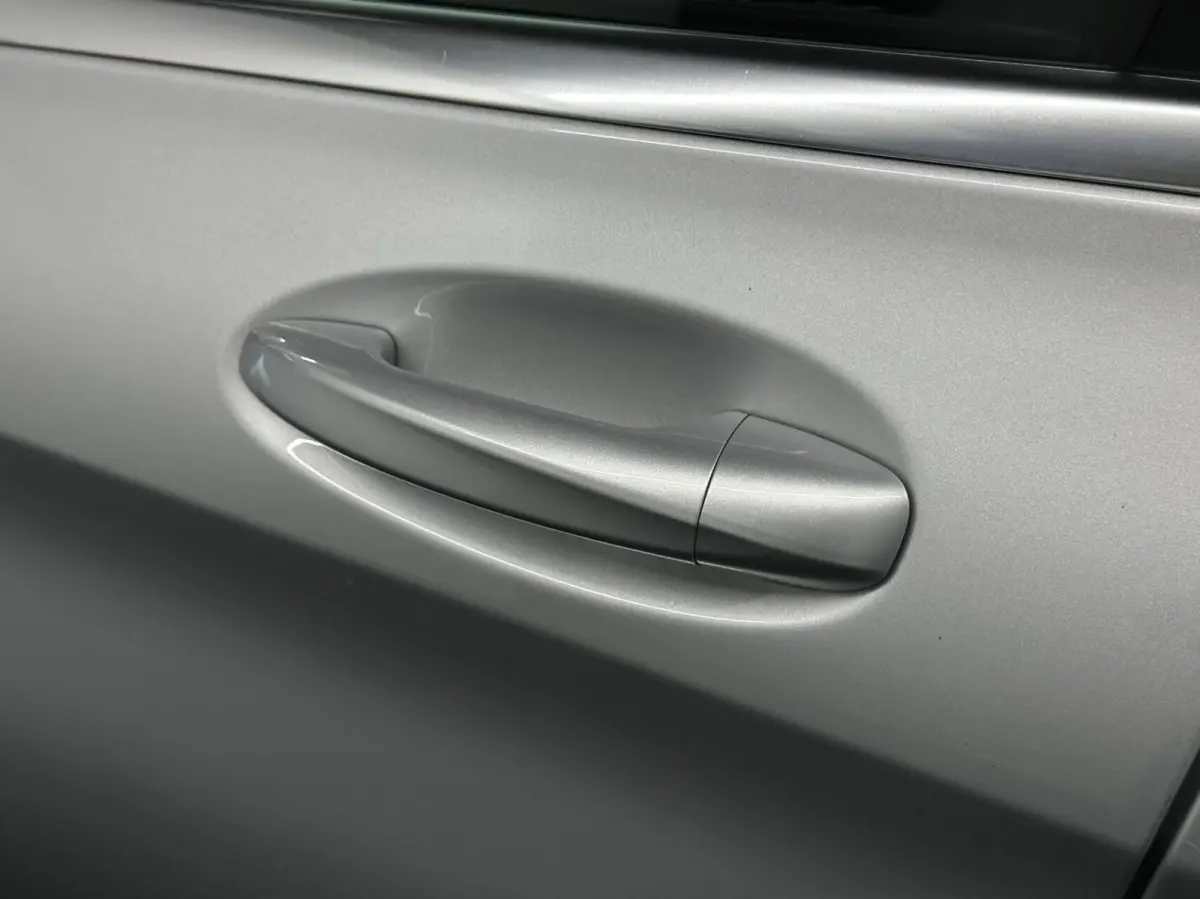 200 Premium Plus STOELVERW. CRUISE AUTOMAAT