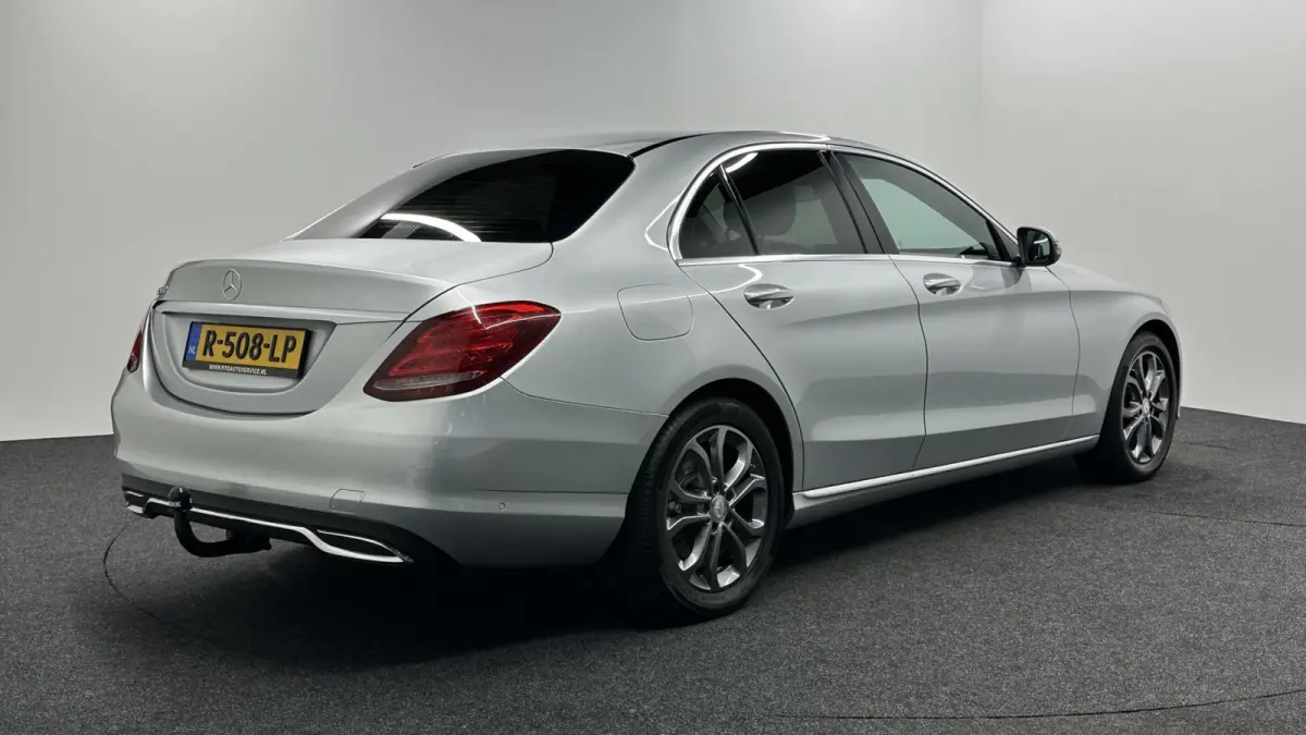 200 Premium Plus STOELVERW. CRUISE AUTOMAAT