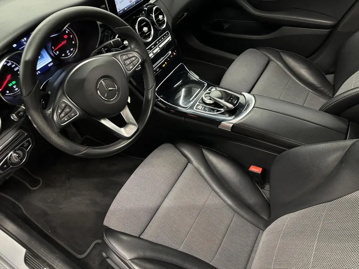 200 Premium Plus STOELVERW. CRUISE AUTOMAAT