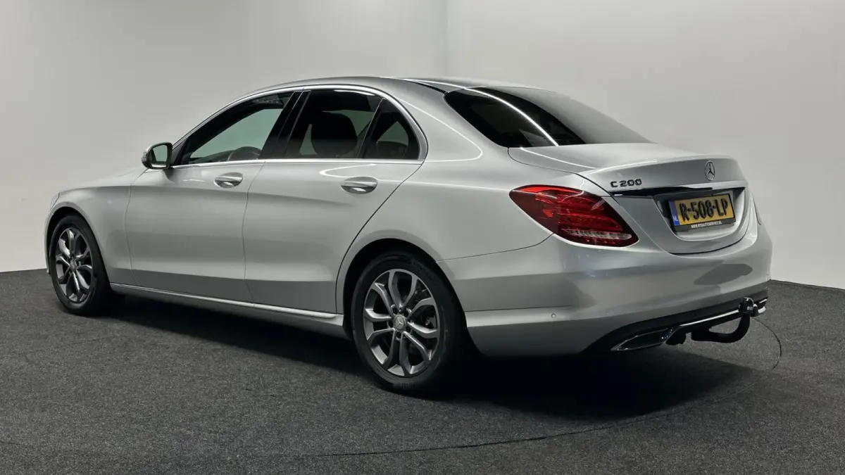 200 Premium Plus STOELVERW. CRUISE AUTOMAAT