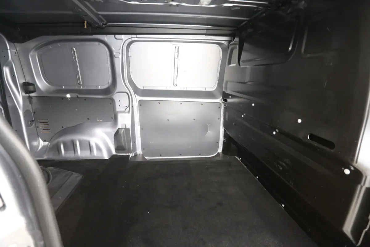 75 kWh L2H1 Long Range | Snelladen | SOH 92% | Airco | Cruise | 3 Zits | Parkeersens.