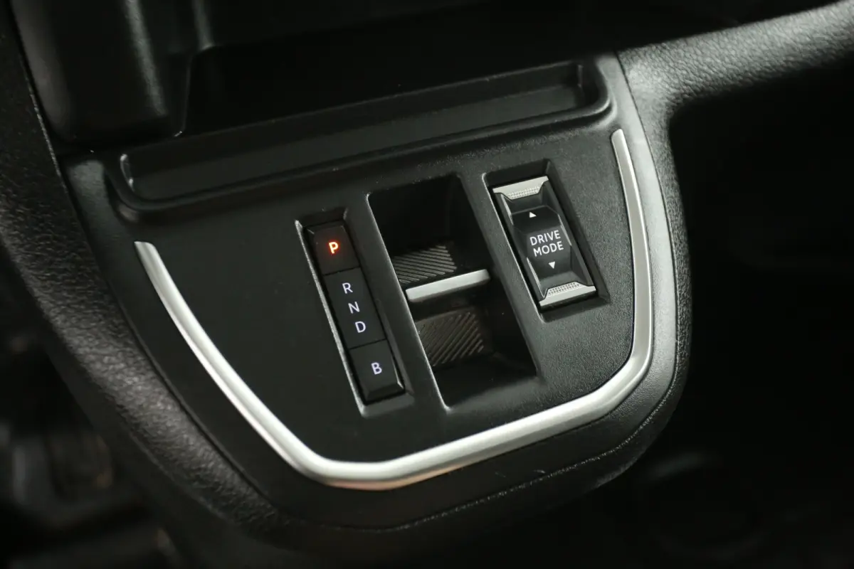 75 kWh L2H1 Long Range | Snelladen | SOH 92% | Airco | Cruise | 3 Zits | Parkeersens.