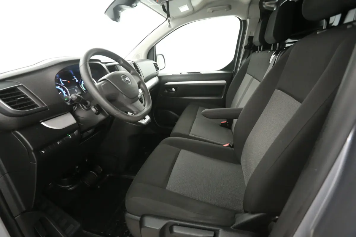 75 kWh L2H1 Long Range | Snelladen | SOH 92% | Airco | Cruise | 3 Zits | Parkeersens.