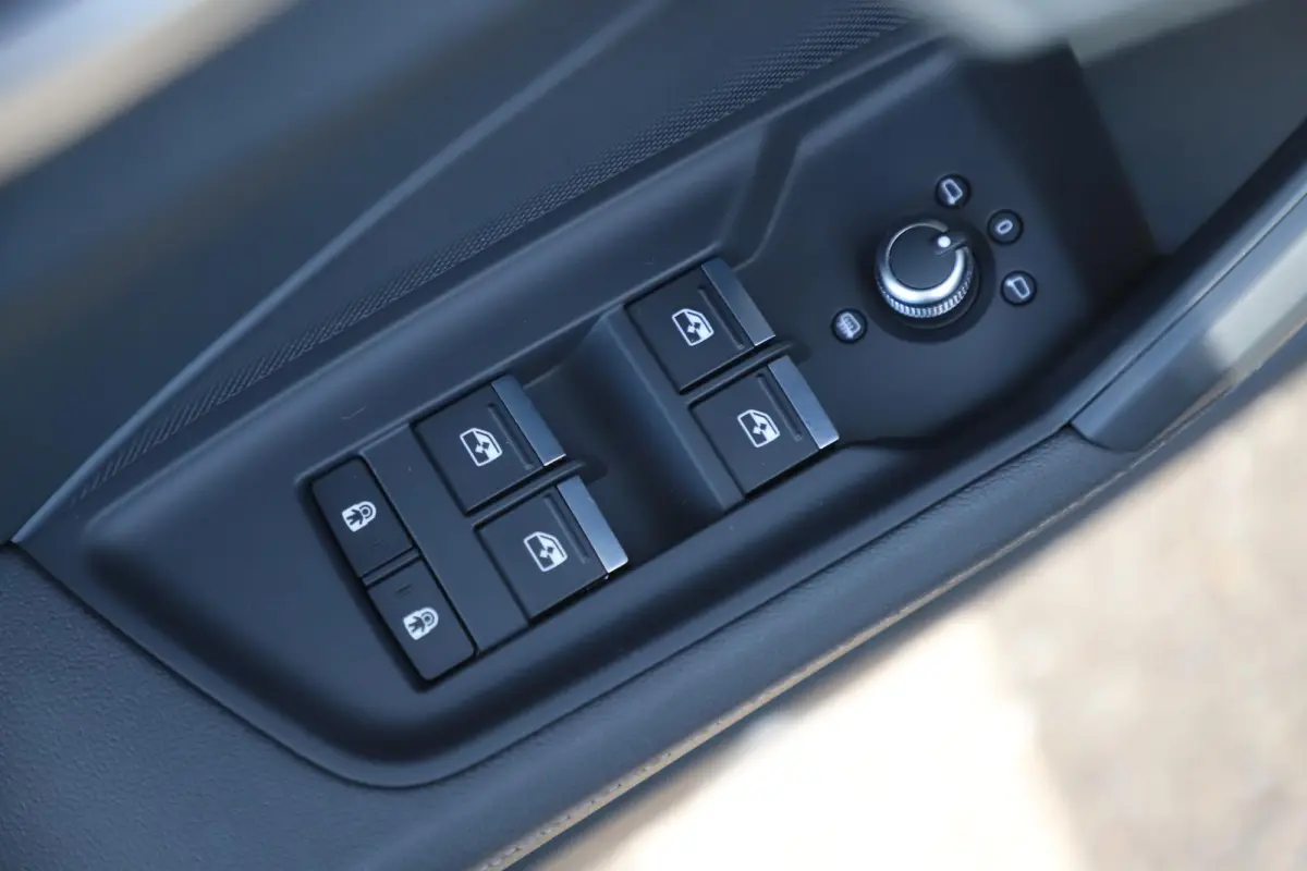 30 TFSI S edition Virtual Cockpit Half Leder Stoelverwarming LED Navigatie Achteruitrijcamera Parkeersensors Carplay S-Line Sport