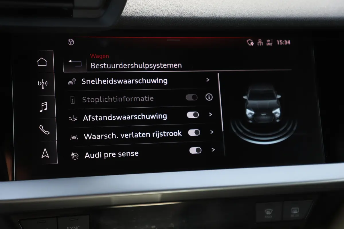 30 TFSI S edition Virtual Cockpit Half Leder Stoelverwarming LED Navigatie Achteruitrijcamera Parkeersensors Carplay S-Line Sport