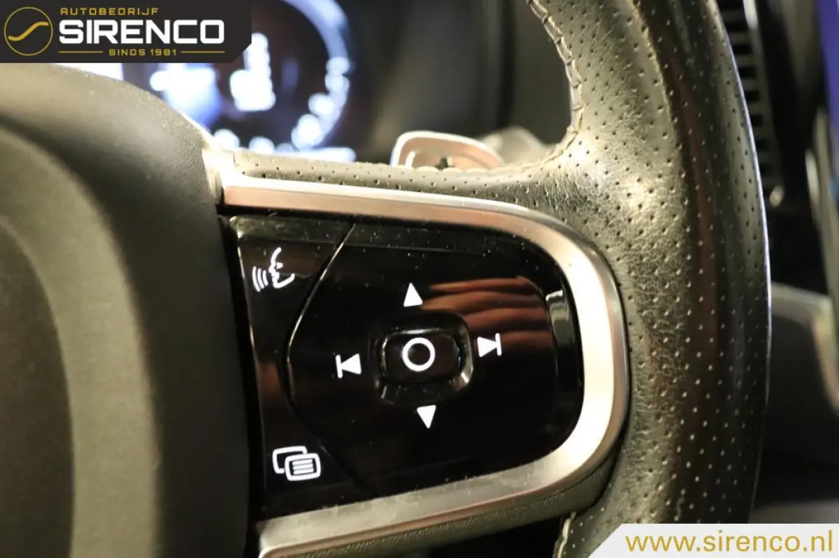 2.0 T8 Twin Engine AWD R-Design | blackpack | B&W | hud | panoramadak | stoel en stuur verwarming |