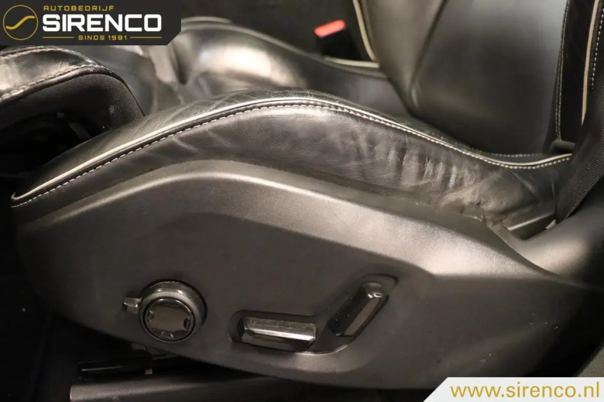 2.0 T8 Twin Engine AWD R-Design | blackpack | B&W | hud | panoramadak | stoel en stuur verwarming |