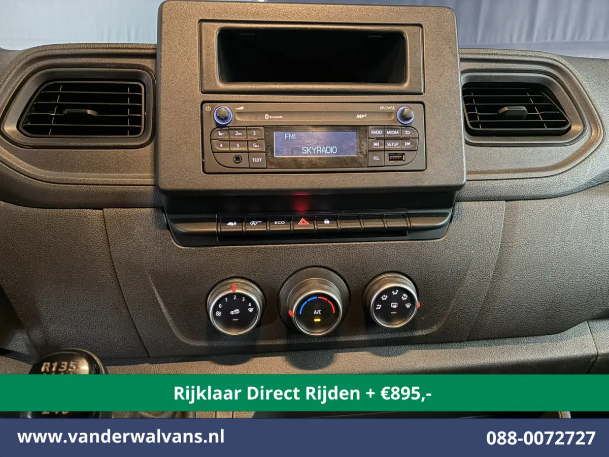 2.3 dCi 146pk Bakwagen Laadklep Euro6 *Rijklaar Direct Rijden* Airco | LED | 1000kg laadvermogen Bijrijdersbank Bijrijdersbank