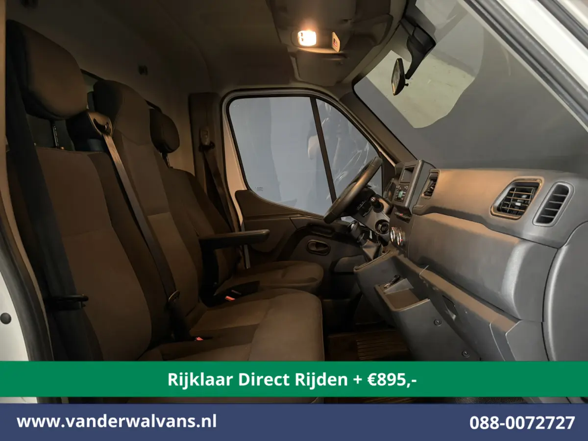 2.3 dCi 146pk Bakwagen Laadklep Euro6 *Rijklaar Direct Rijden* Airco | LED | 1000kg laadvermogen Bijrijdersbank Bijrijdersbank