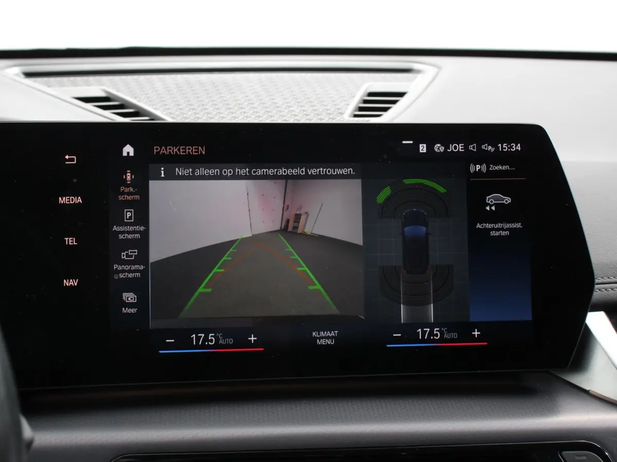 xDrive25e M-Sport Trekhaak Navigatie Apple CarPlay Android Auto Camera Parkeerhulp Adaptive Cruise Control Dodehoekdetectie Stoelverwarming Full Led Leder Keyless entry Climate Control Licht