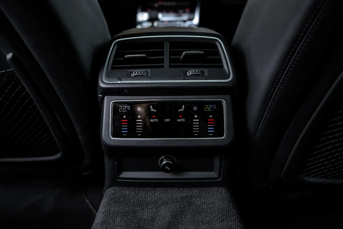45 TFSI Sport S line edition| Pano | Leder | Keyless | Camera | LED | Navi |
