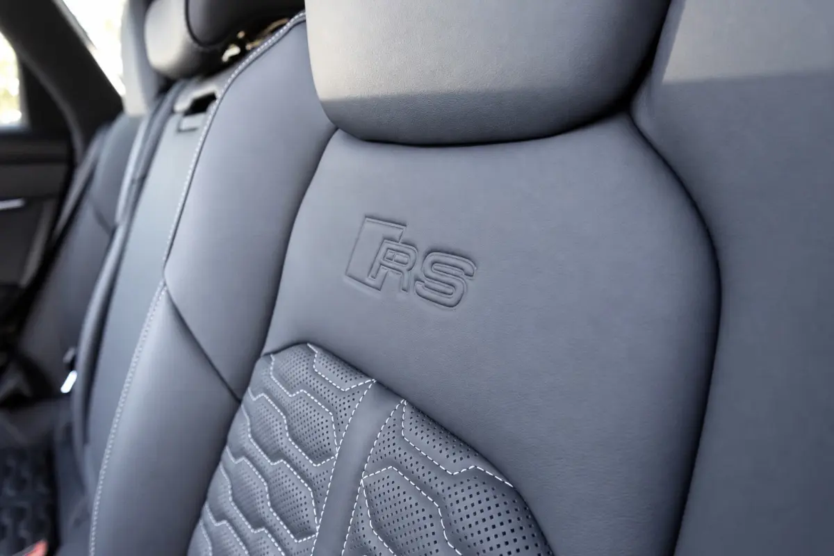TFSI quattro DYNAMIC PANO KEYLESS KERAMISCH