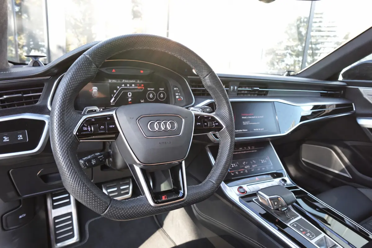 TFSI quattro DYNAMIC PANO KEYLESS KERAMISCH