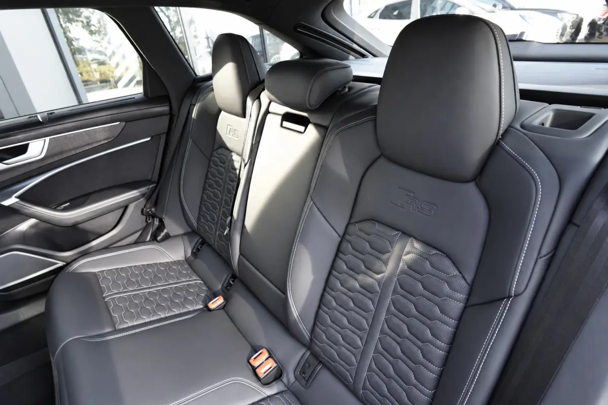 TFSI quattro DYNAMIC PANO KEYLESS KERAMISCH