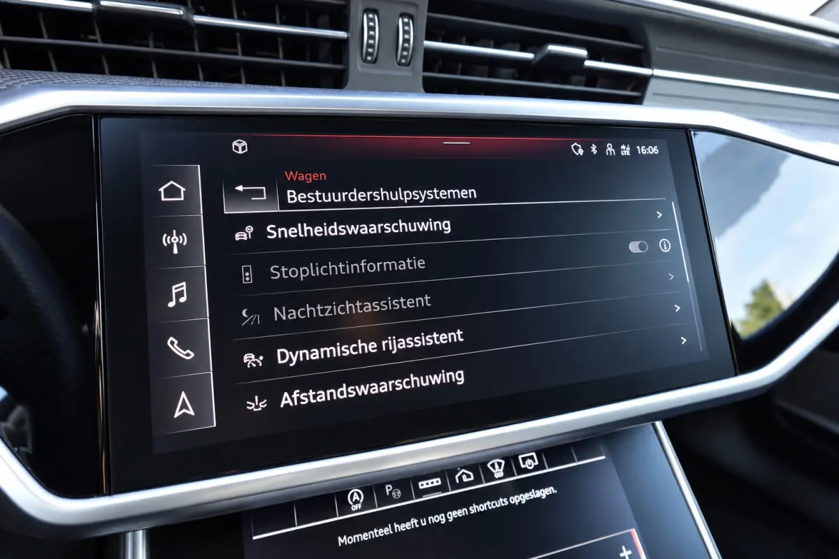 TFSI quattro DYNAMIC PANO KEYLESS KERAMISCH