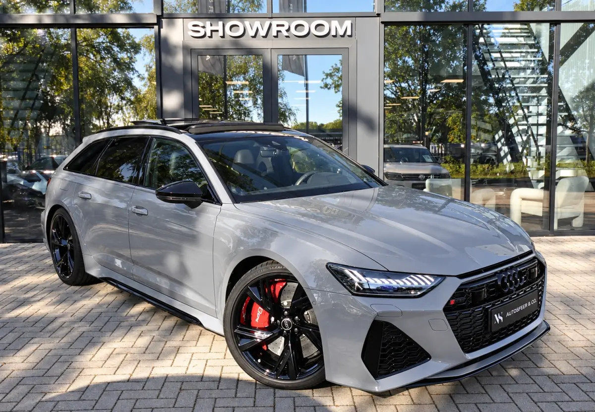 TFSI quattro DYNAMIC PANO KEYLESS KERAMISCH