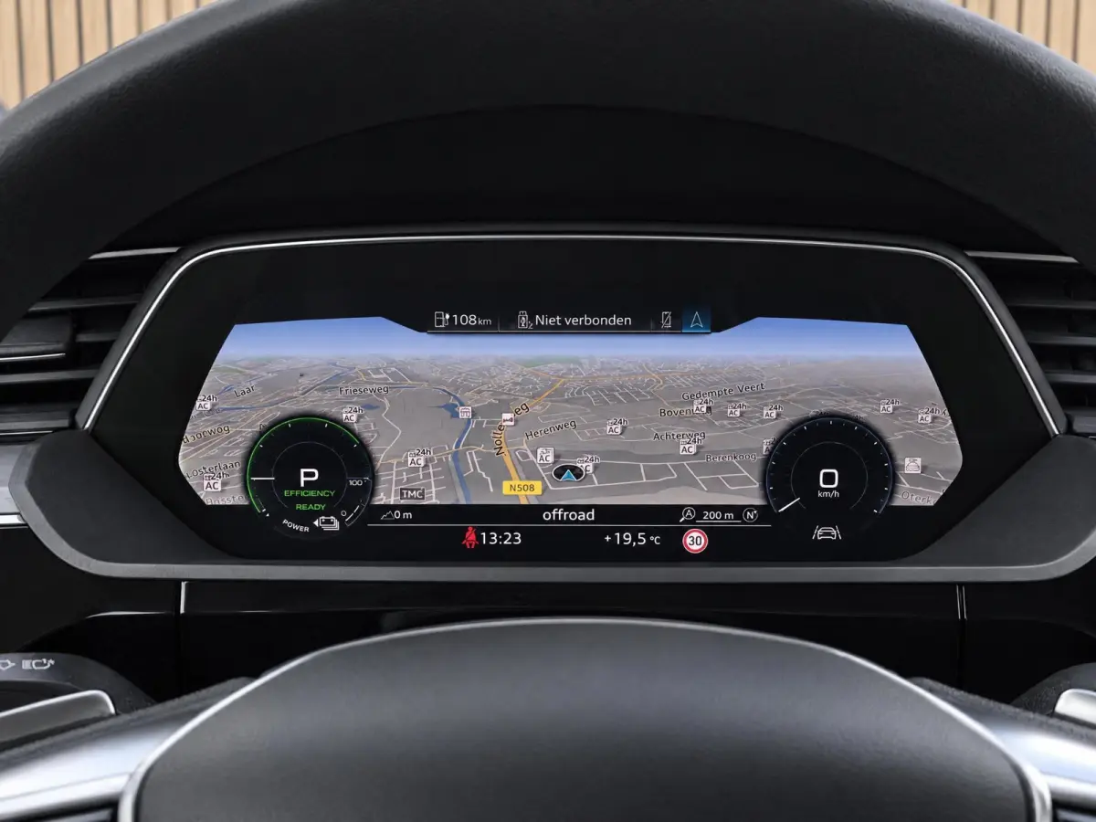 e-tron 50 quattro Launch edition plus 71 kWh |Pano |Stoelverw.