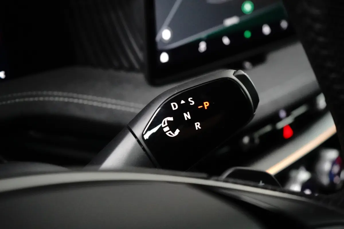1.5 TSI iV 204PK Sportline PHEV DSG-6 | VERLEGNDE GARANTIE | TREKHAAK | STOEL(V+A) + STUURVERW. | CAMERA | HEAD-UP | MEMORY | CARPLAY |  18 INCH | CLIMATE CONTROL |