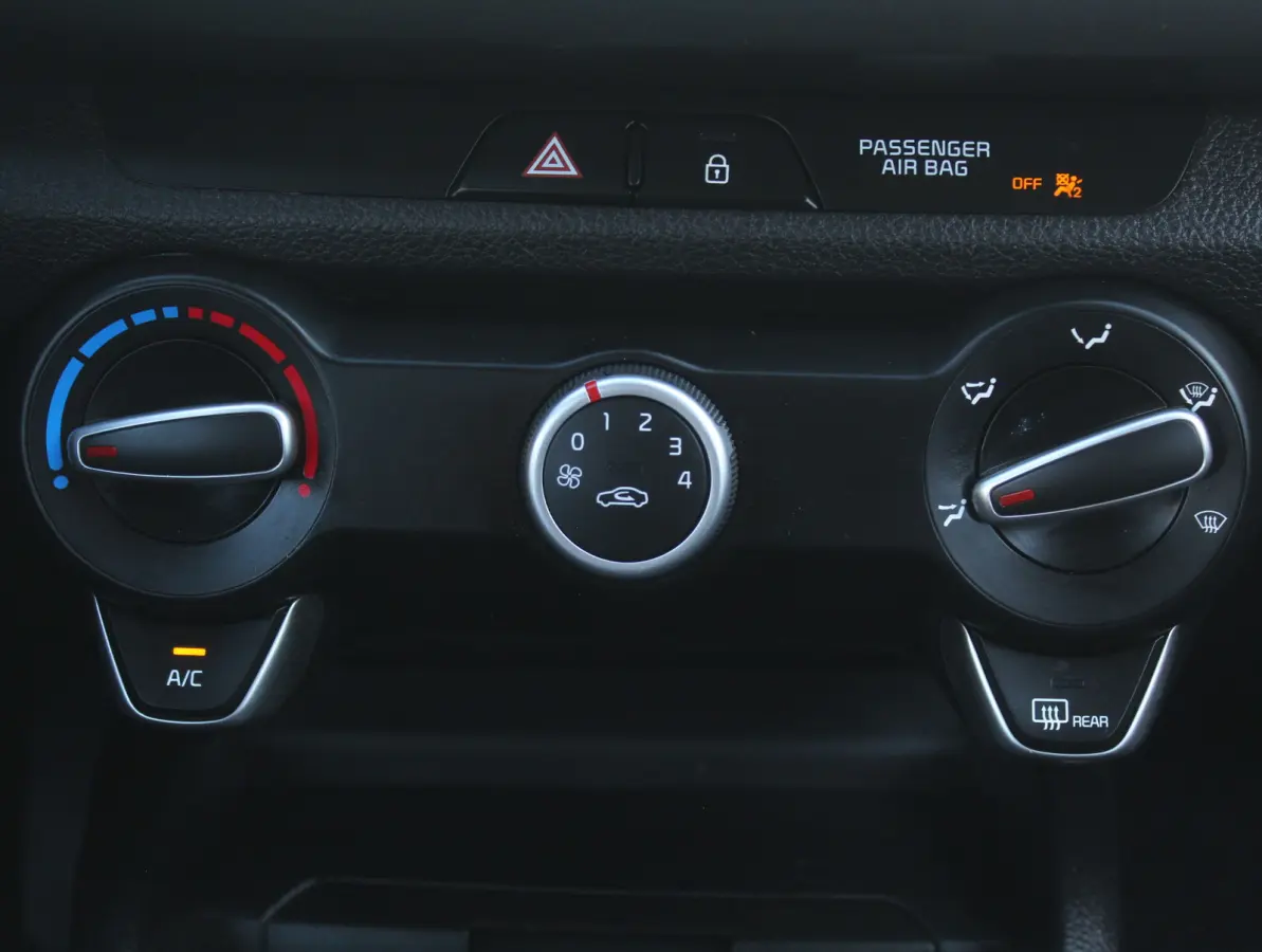 1.0 TGDI DynamicLine AIRCO | CRUISE | LED | NAVI | CARPLAY | DAB | LMV15 | CAMERA | PDC