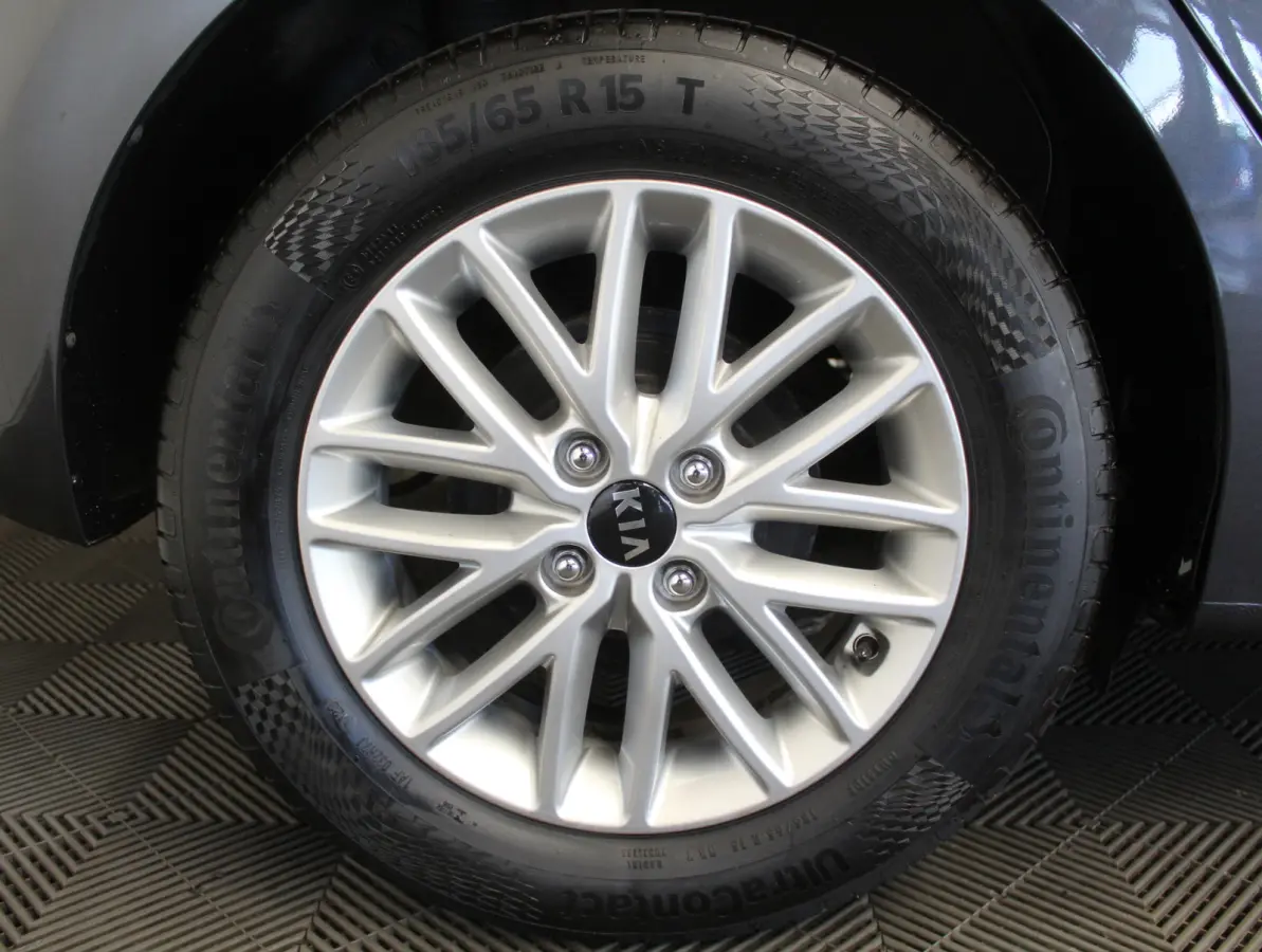 1.0 TGDI DynamicLine AIRCO | CRUISE | LED | NAVI | CARPLAY | DAB | LMV15 | CAMERA | PDC