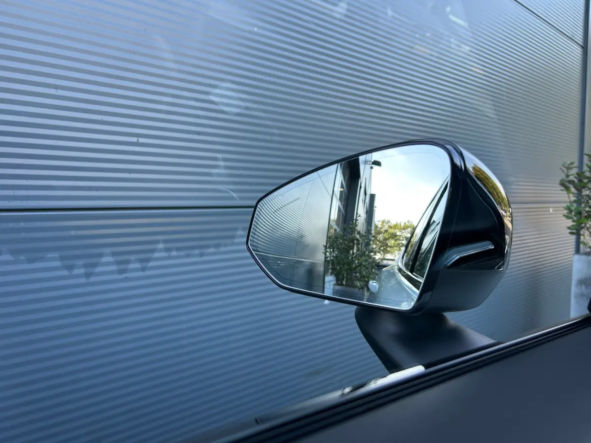 Single Motor Extended Range Ultra 69 kWh | Panoramadak | sOh 100% | 20" | 360 Camera | Harman/Kardon |