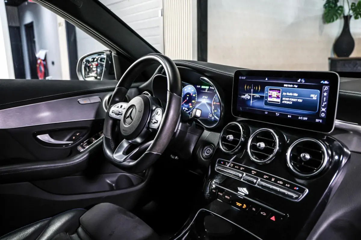 300 e Business Solution AMG|Carplay|Trekhaak|Camera|