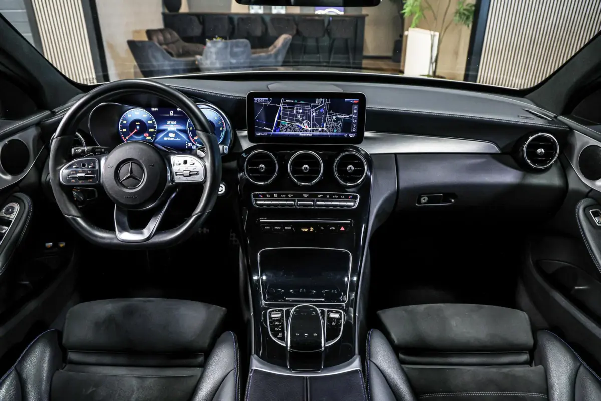 300 e Business Solution AMG|Carplay|Trekhaak|Camera|