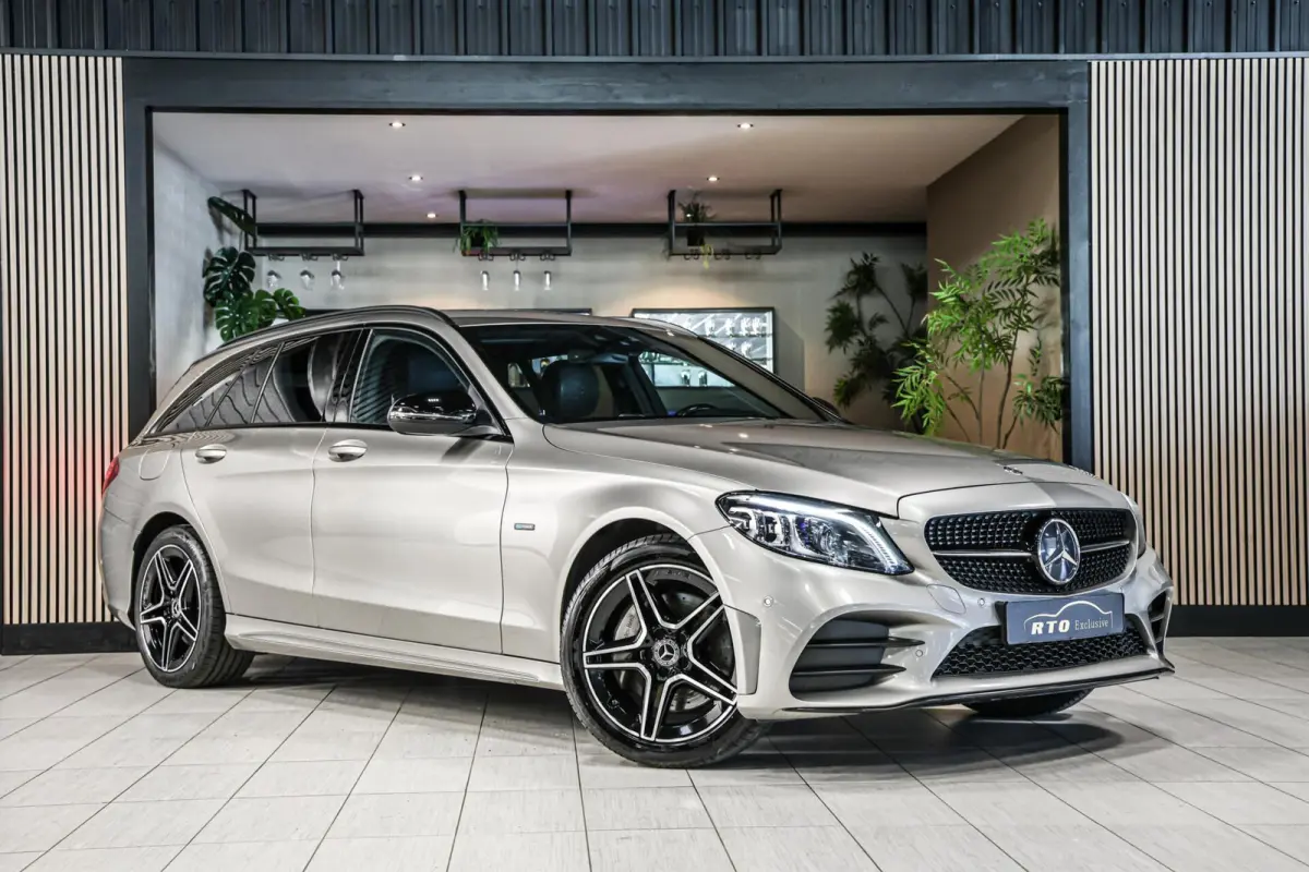 300 e Business Solution AMG|Carplay|Trekhaak|Camera|