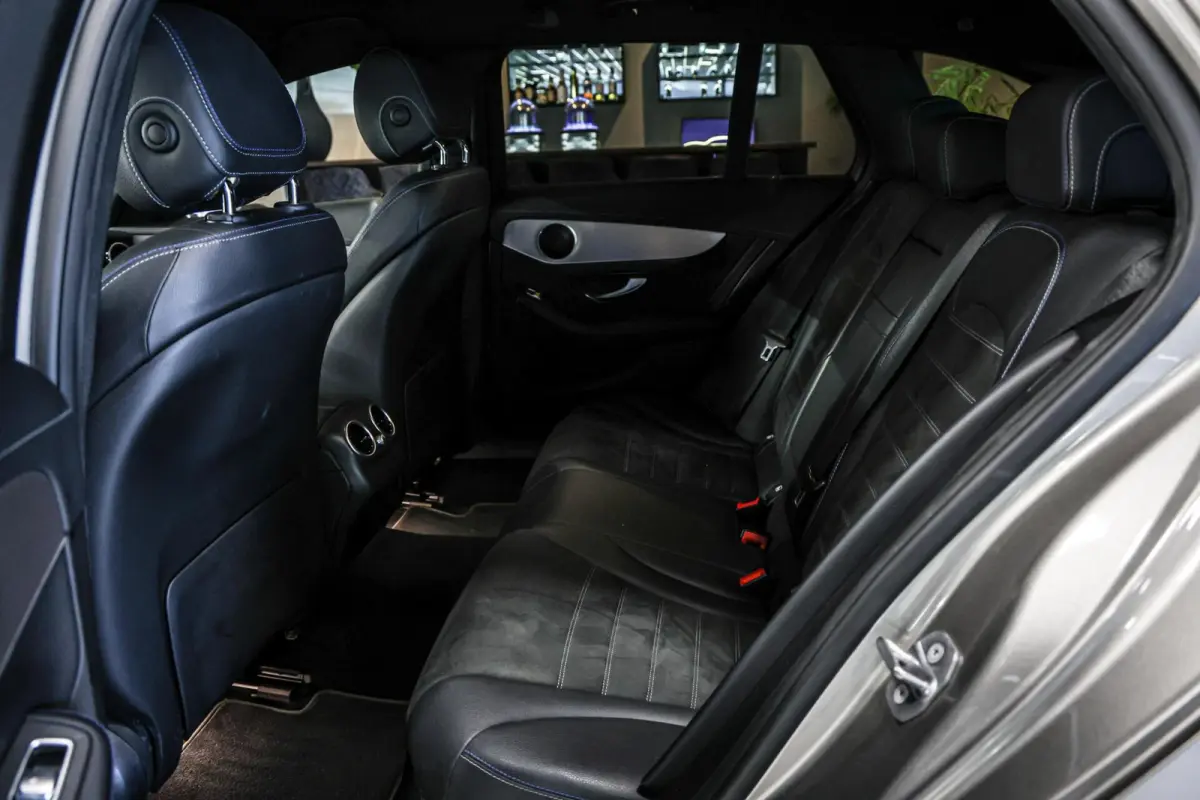 300 e Business Solution AMG|Carplay|Trekhaak|Camera|