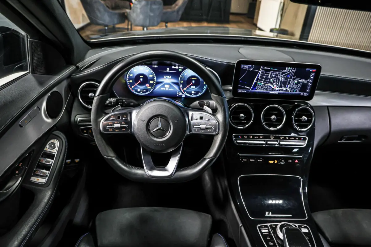 300 e Business Solution AMG|Carplay|Trekhaak|Camera|