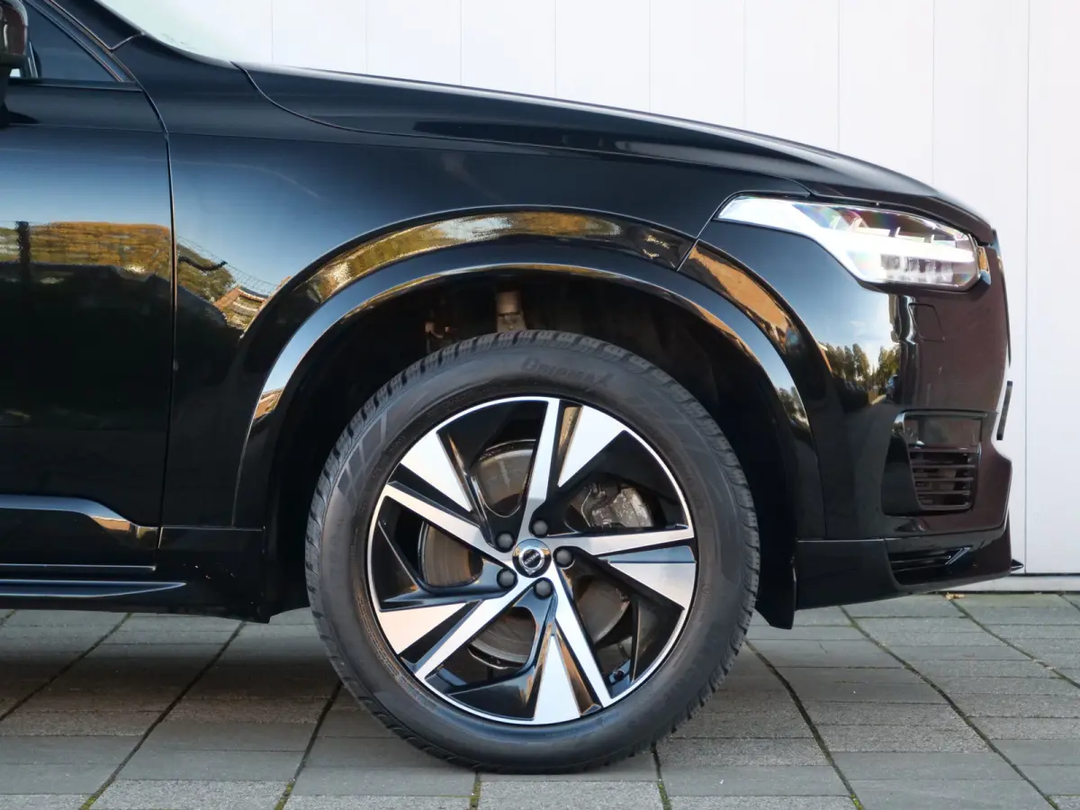 2.0 T8 Recharge AWD Inscription Exclusive 390 Pk Automaat 7-zitter Navi / DAB / Pano-dak / 360 camera / Apple Carplay