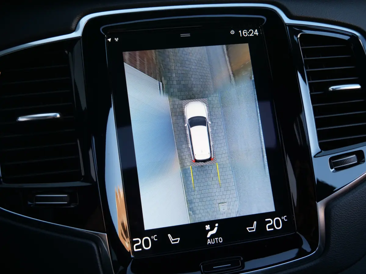 2.0 T8 Recharge AWD Inscription Exclusive 390 Pk Automaat 7-zitter Navi / DAB / Pano-dak / 360 camera / Apple Carplay