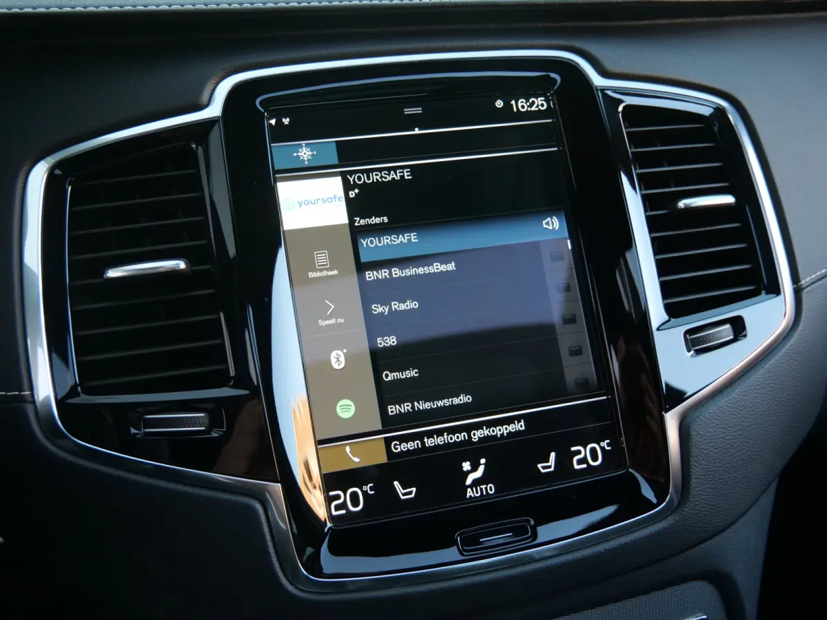 2.0 T8 Recharge AWD Inscription Exclusive 390 Pk Automaat 7-zitter Navi / DAB / Pano-dak / 360 camera / Apple Carplay