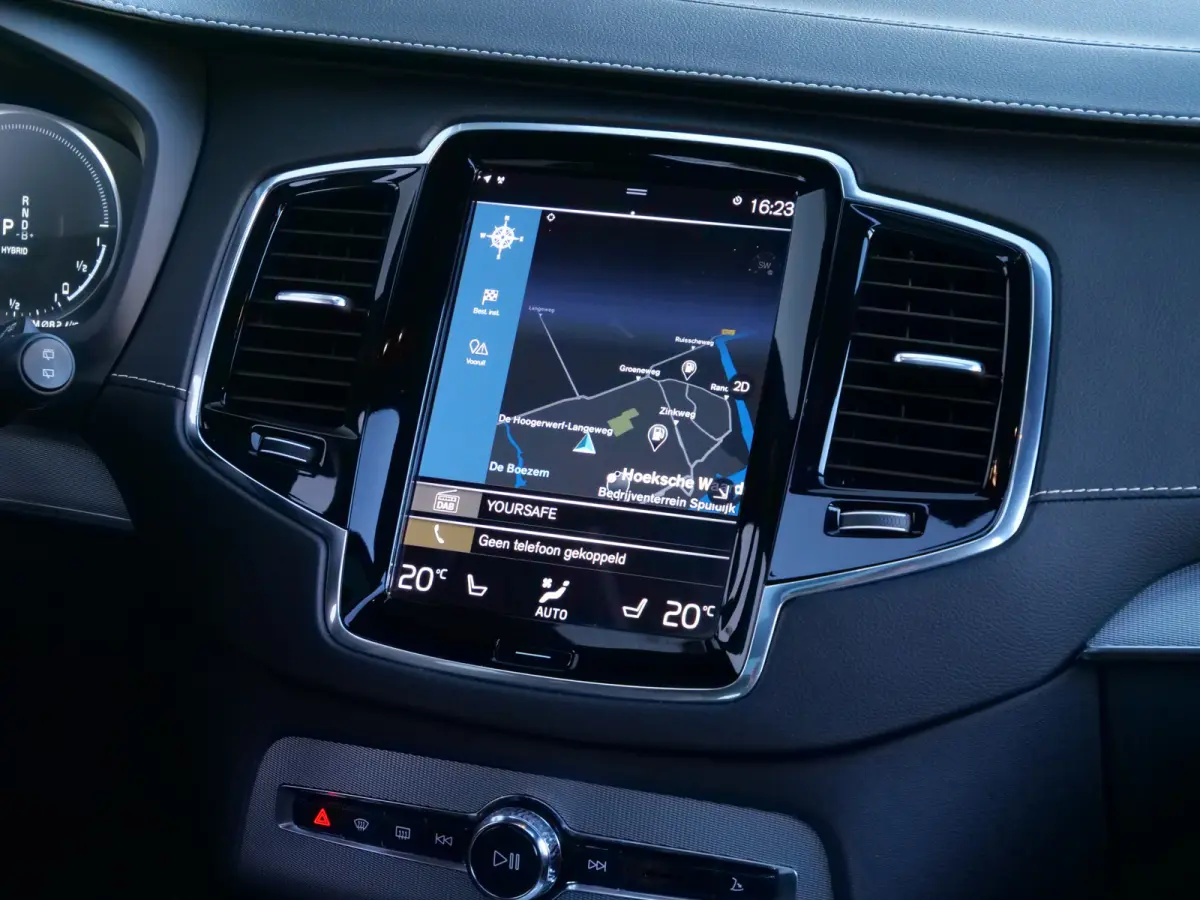 2.0 T8 Recharge AWD Inscription Exclusive 390 Pk Automaat 7-zitter Navi / DAB / Pano-dak / 360 camera / Apple Carplay