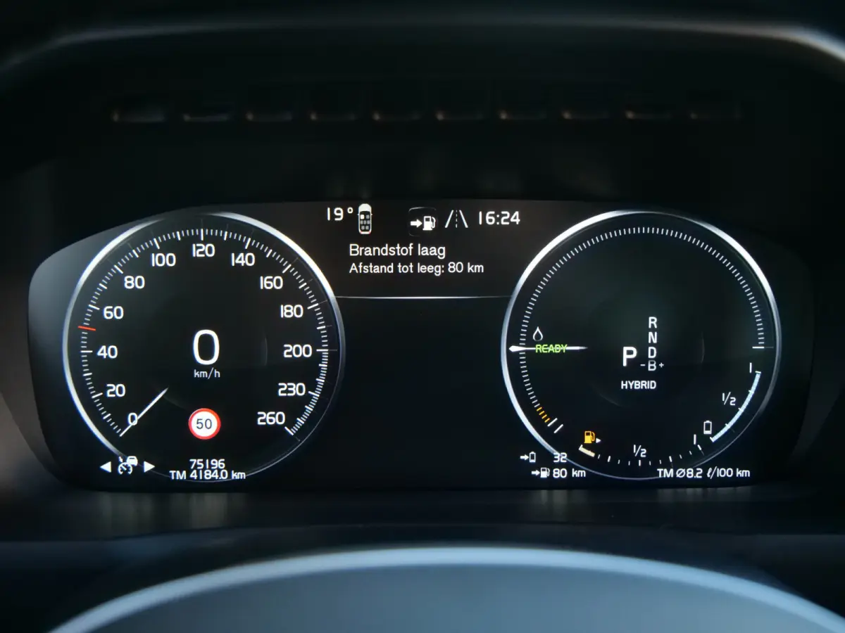 2.0 T8 Recharge AWD Inscription Exclusive 390 Pk Automaat 7-zitter Navi / DAB / Pano-dak / 360 camera / Apple Carplay