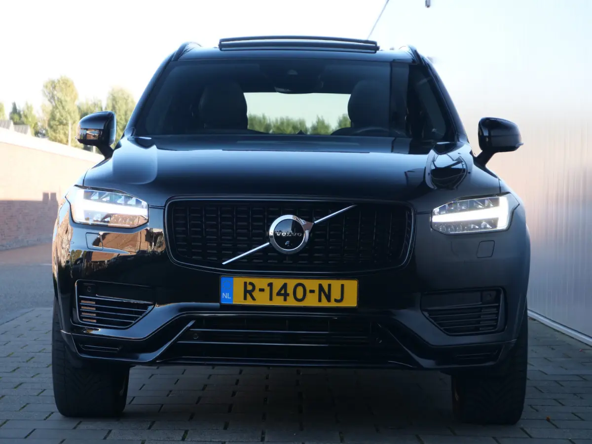 2.0 T8 Recharge AWD Inscription Exclusive 390 Pk Automaat 7-zitter Navi / DAB / Pano-dak / 360 camera / Apple Carplay
