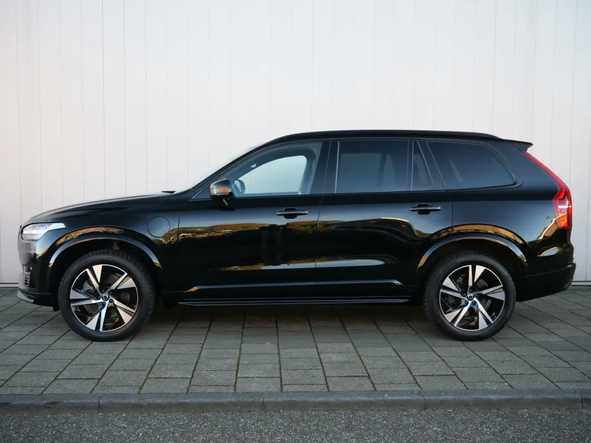 2.0 T8 Recharge AWD Inscription Exclusive 390 Pk Automaat 7-zitter Navi / DAB / Pano-dak / 360 camera / Apple Carplay