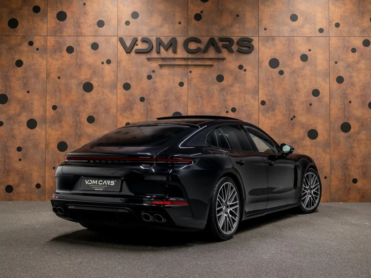 2.9 4 E-Hybrid | SportDesign | Sportuitlaat | Achterasbest. | InnoDrive | Memory | Pano | Stoelventilatie |